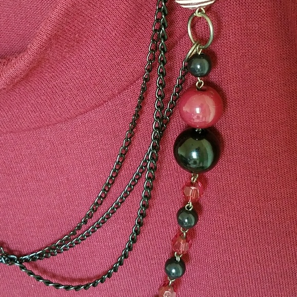 Burgundy dress w/necklace - Picture 2 of 2